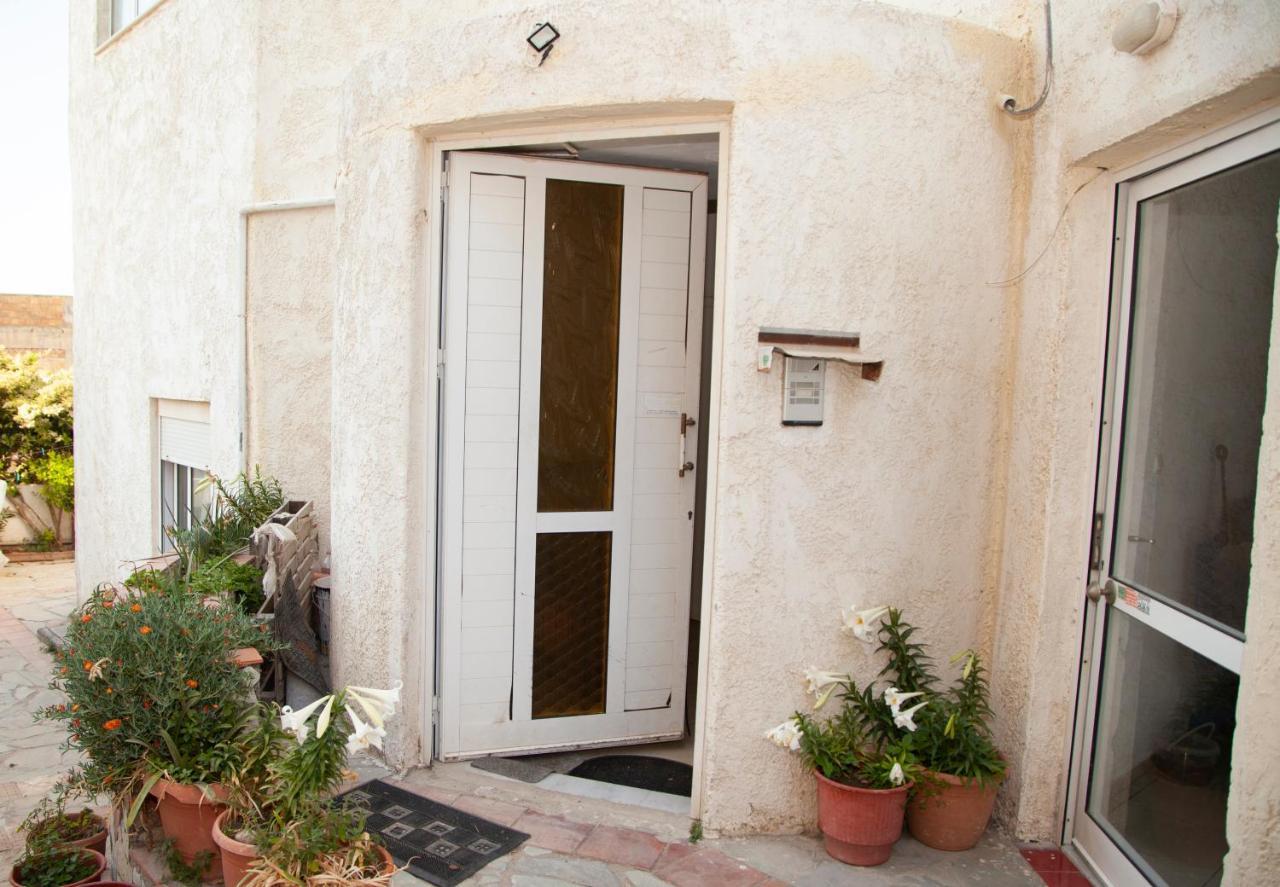 Meraki Beautiful Apartment Near The Sea Gazi Exterior photo